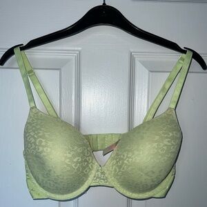 PINK VS lime green bra. 34D. Worn once.